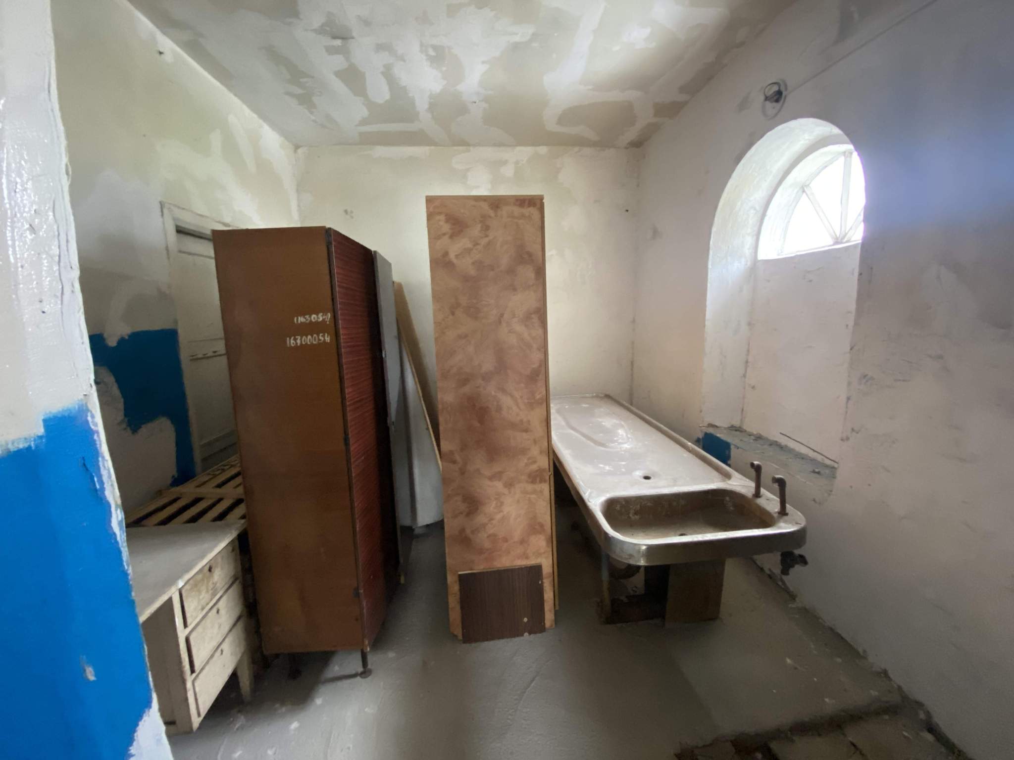 Продам торговое помещение 53.2 м.кв.
