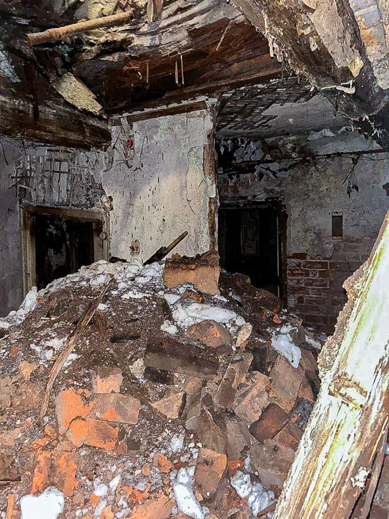 Продам торговое помещение 371.9 м.кв.