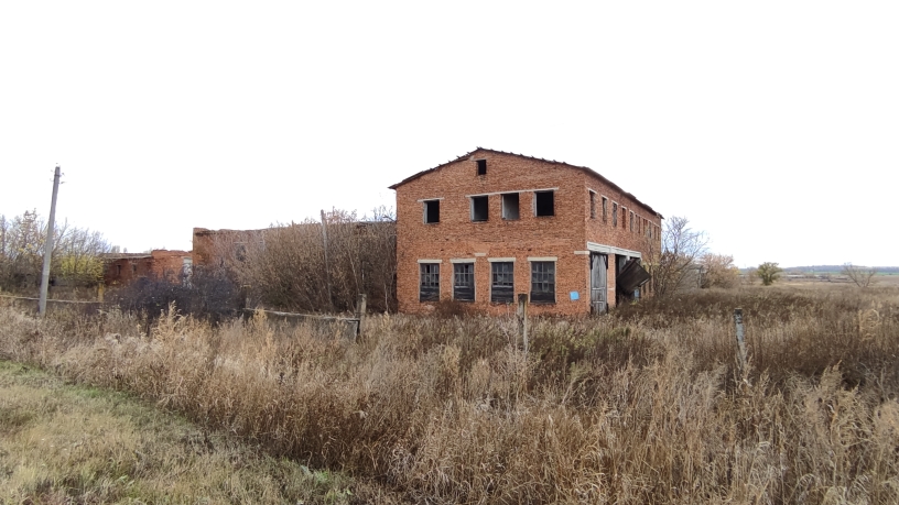 Продам торговое помещение 5252.4 м.кв.
