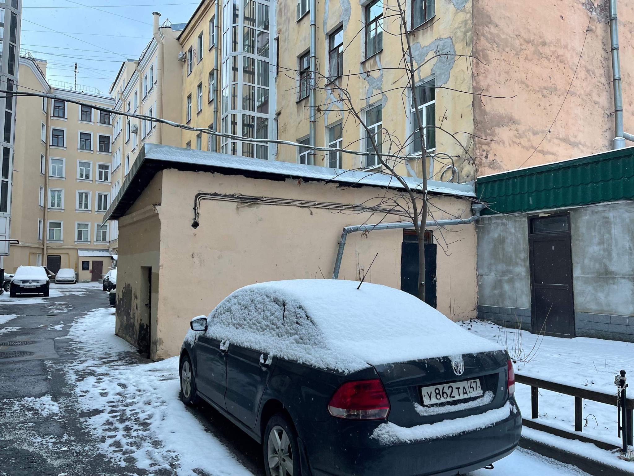 Продам торговое помещение 18.2 м.кв.