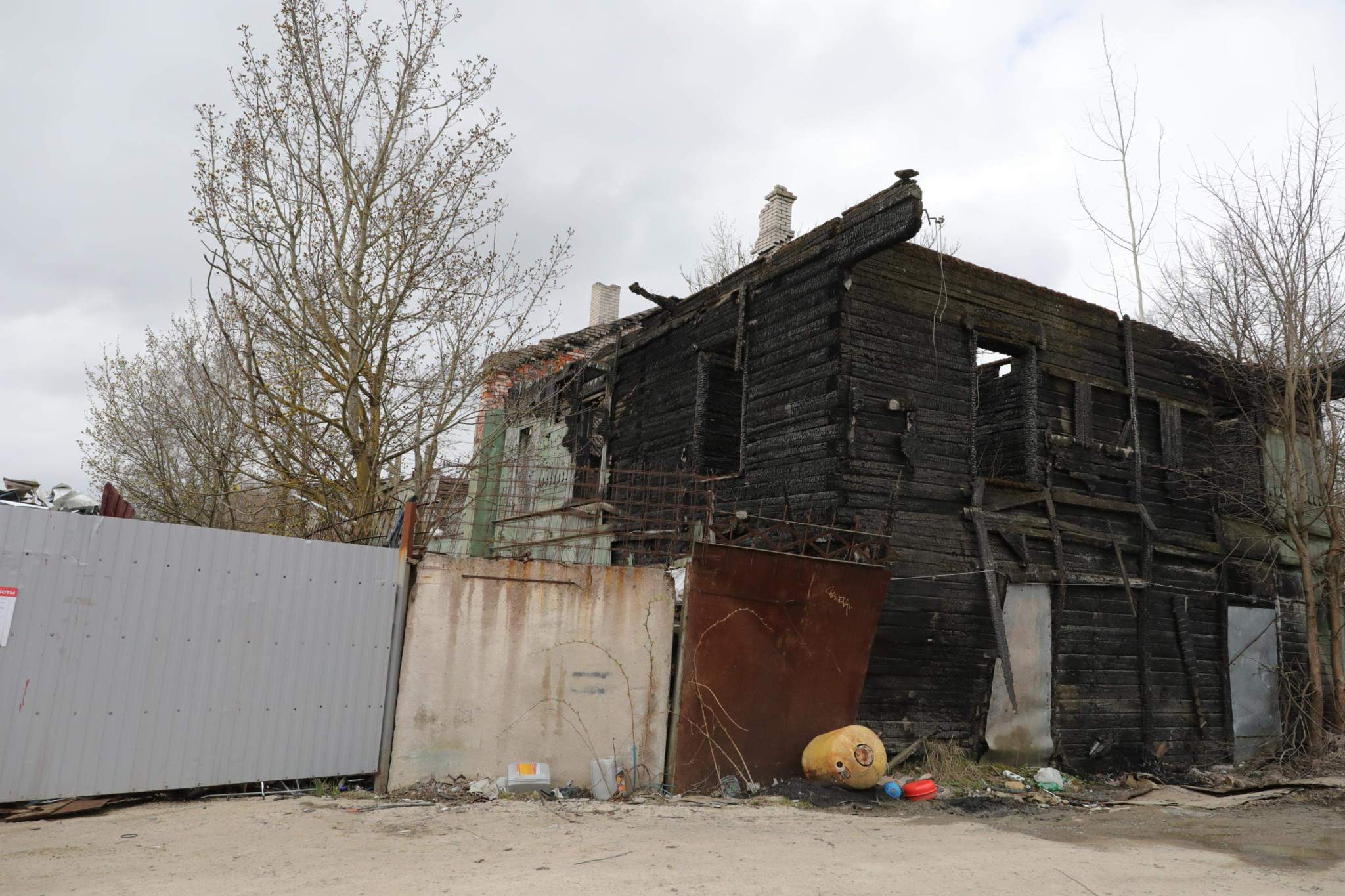 Продам торговое помещение 974.8 м.кв.