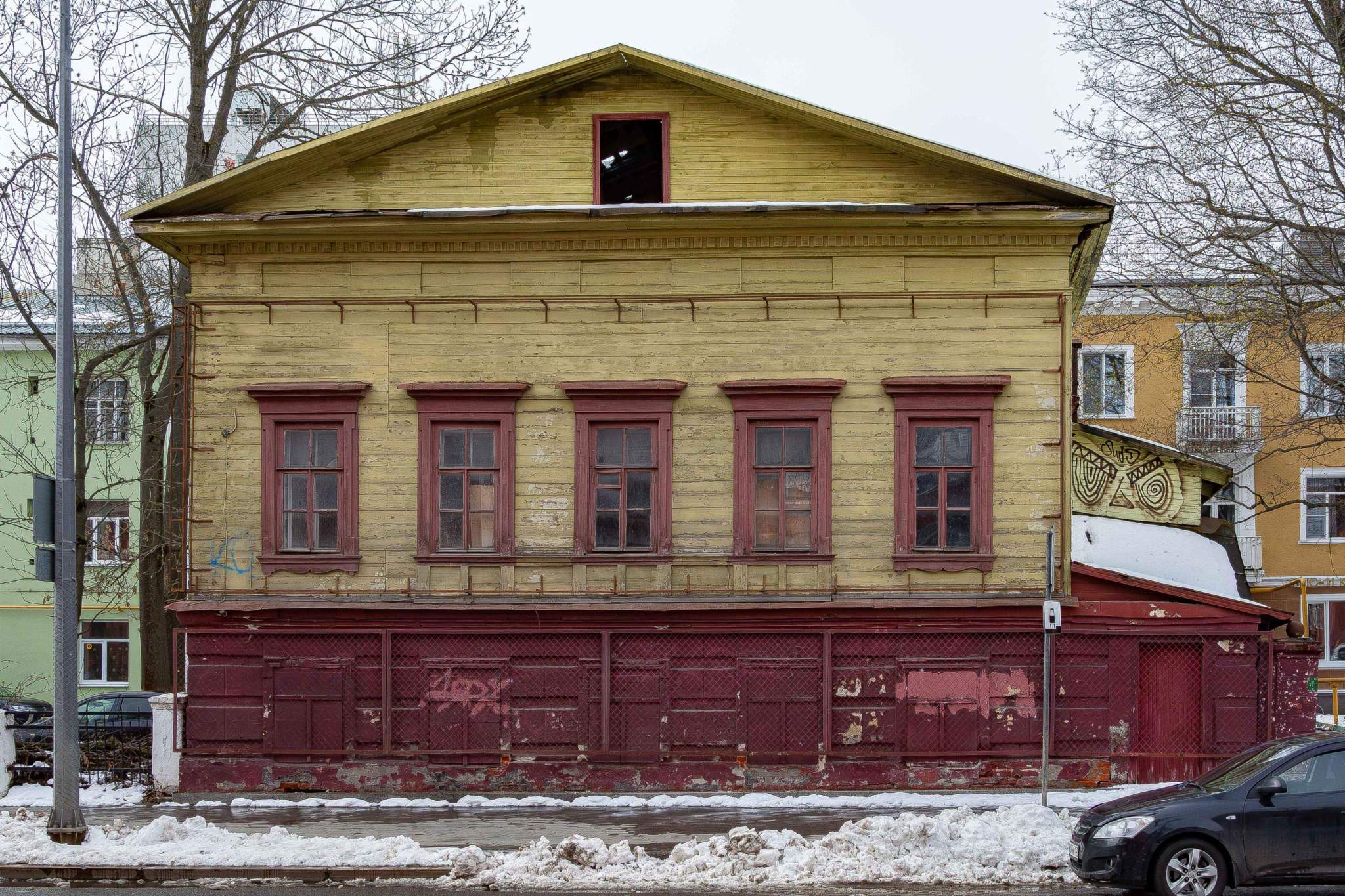 Продам торговое помещение 371.9 м.кв.