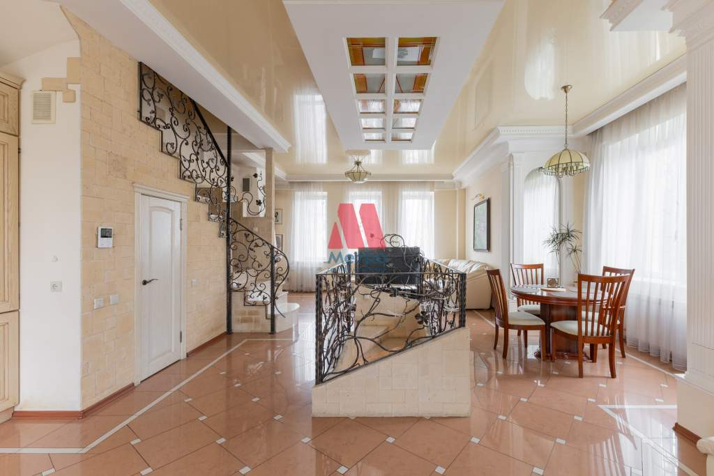 Квартира на продажу в Ярославле, Советская улица, 8к2 фото №10