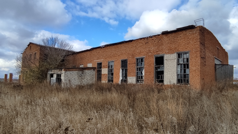 Продам торговое помещение 5252.4 м.кв.