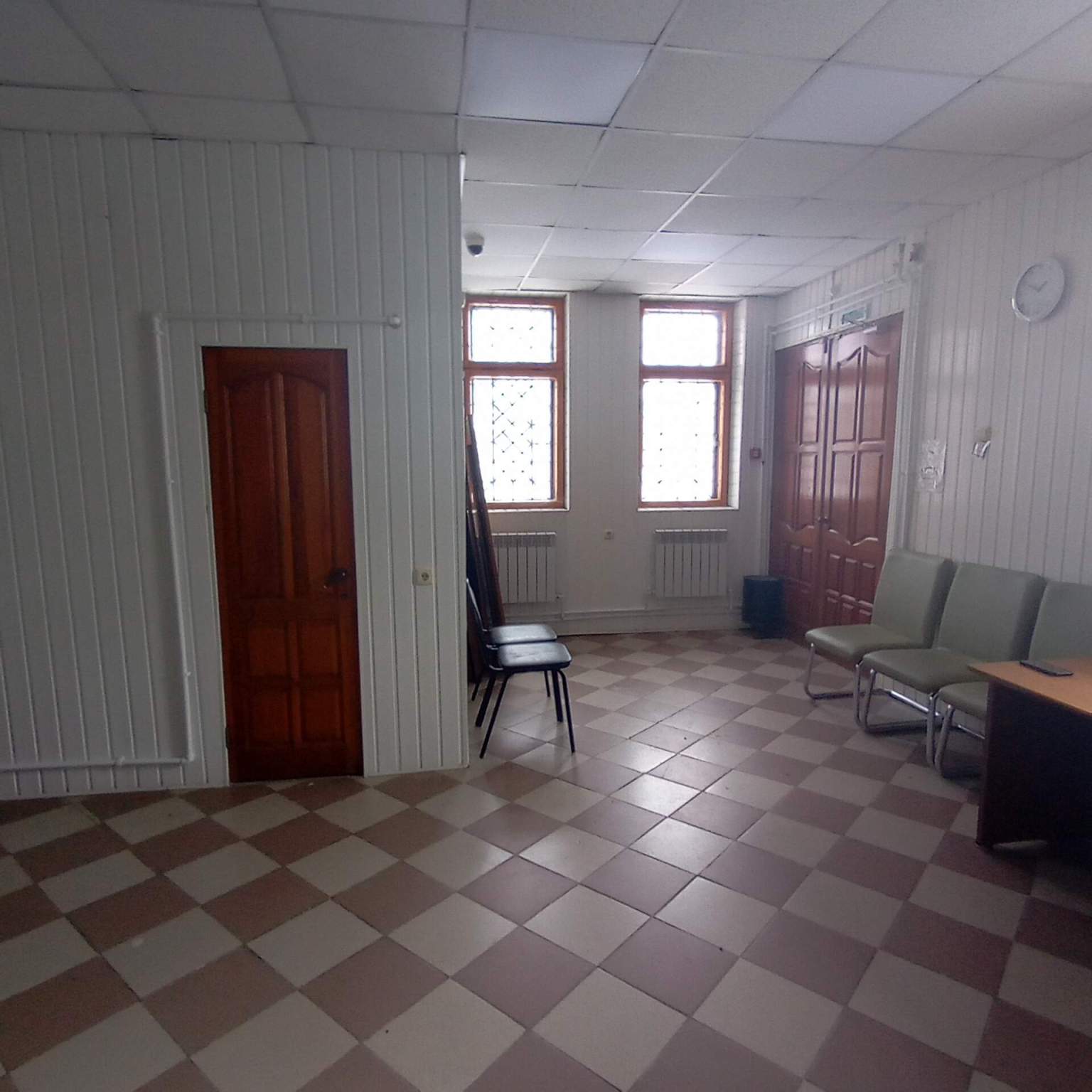 Сдам в аренду торговое помещение 66 м.кв.