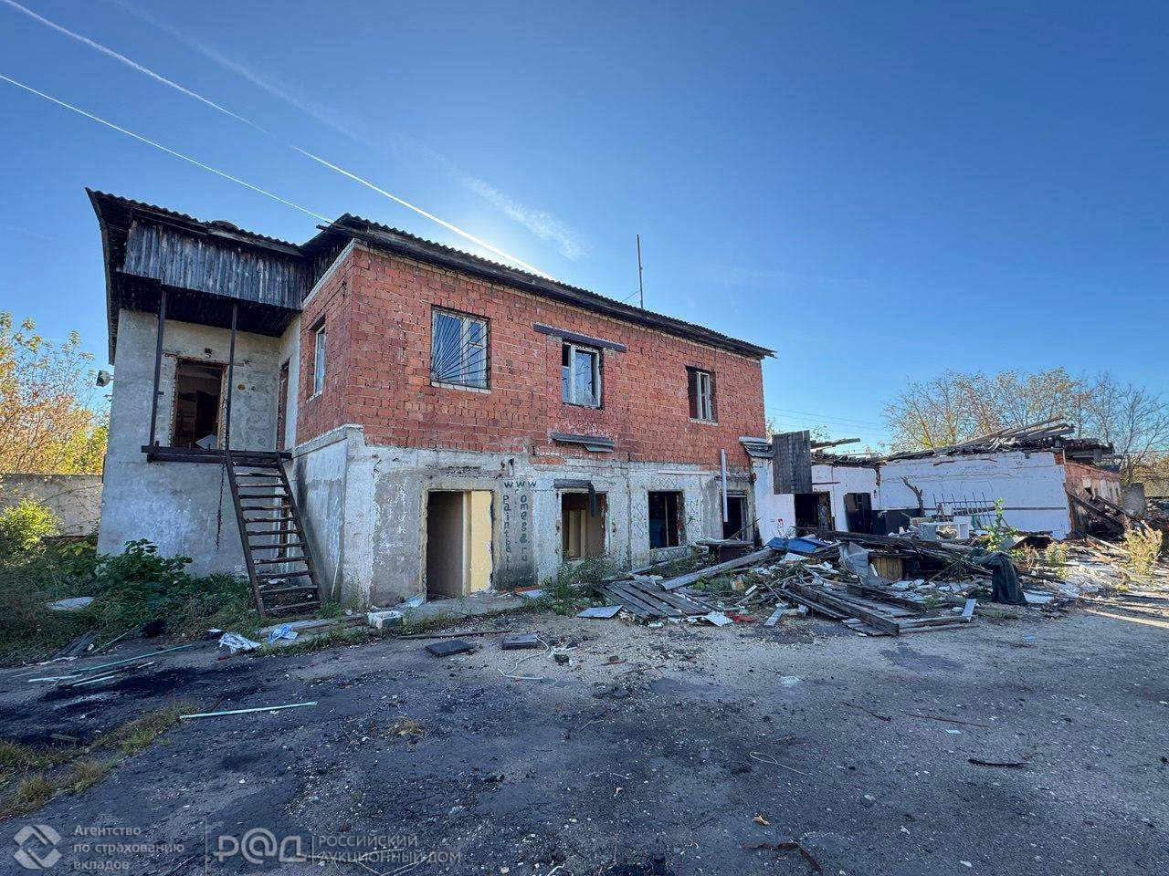Продам торговое помещение 574.3 м.кв.