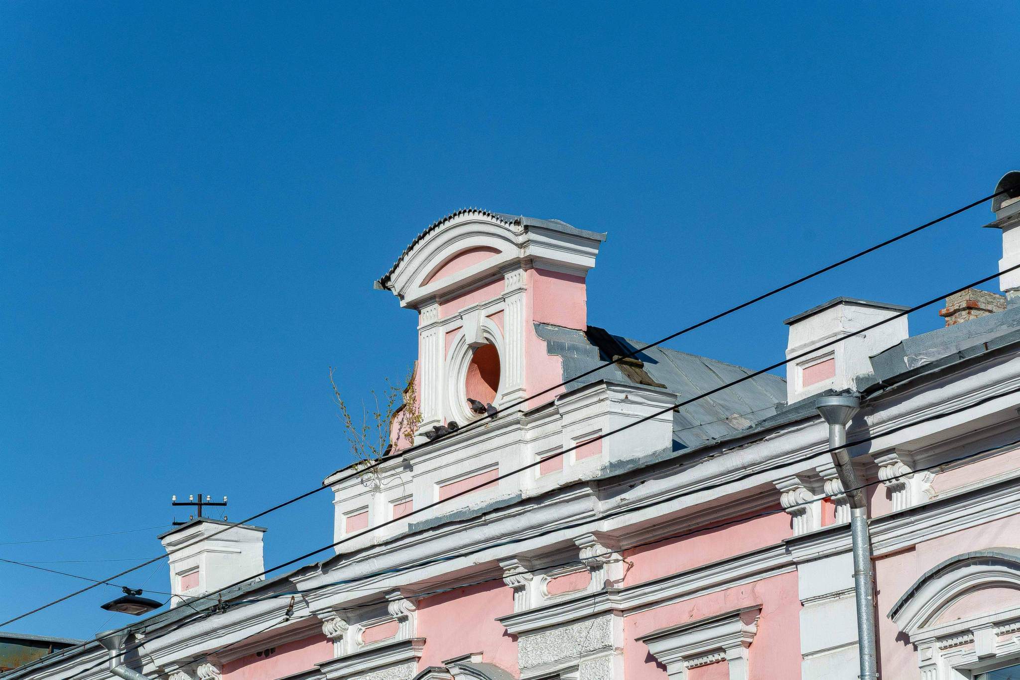 Продам торговое помещение 2325.4 м.кв.