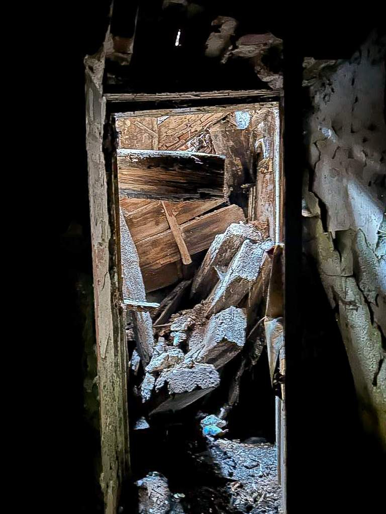Продам торговое помещение 371.9 м.кв.