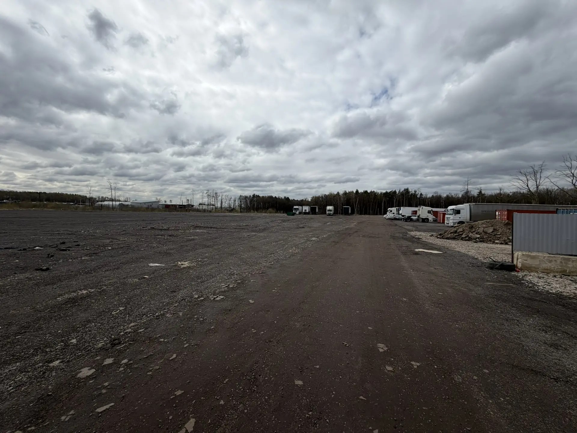 Сдам в аренду земельный участок 35000 м.кв.