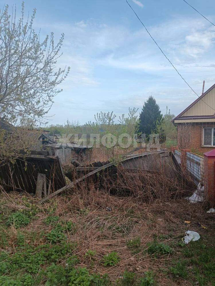 Продам земельный участок 2000 м.кв.