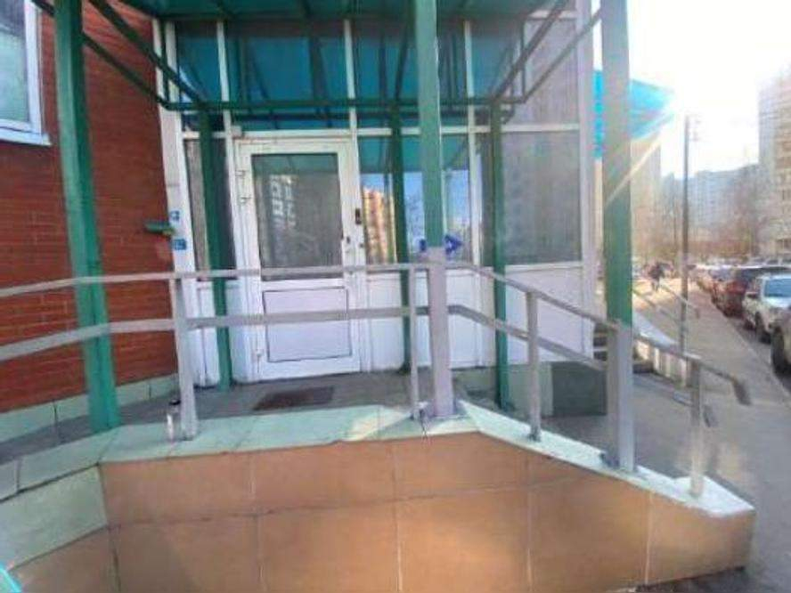Продам магазин 321.2 м.кв.