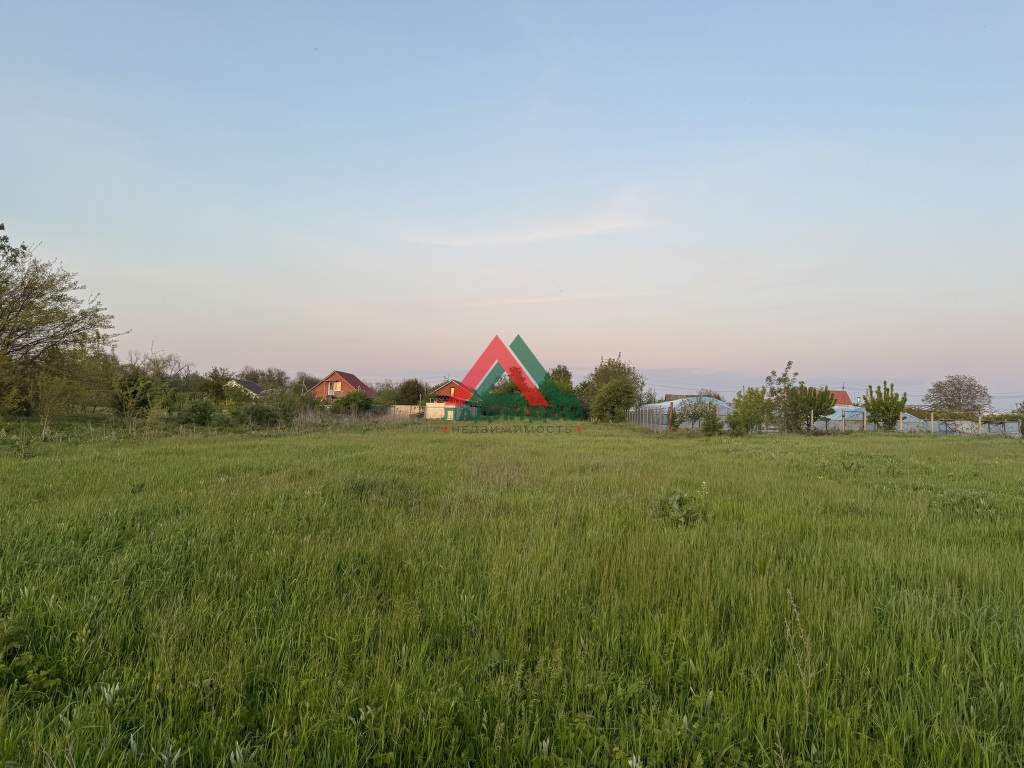 Продам земельный участок 3002 м.кв.