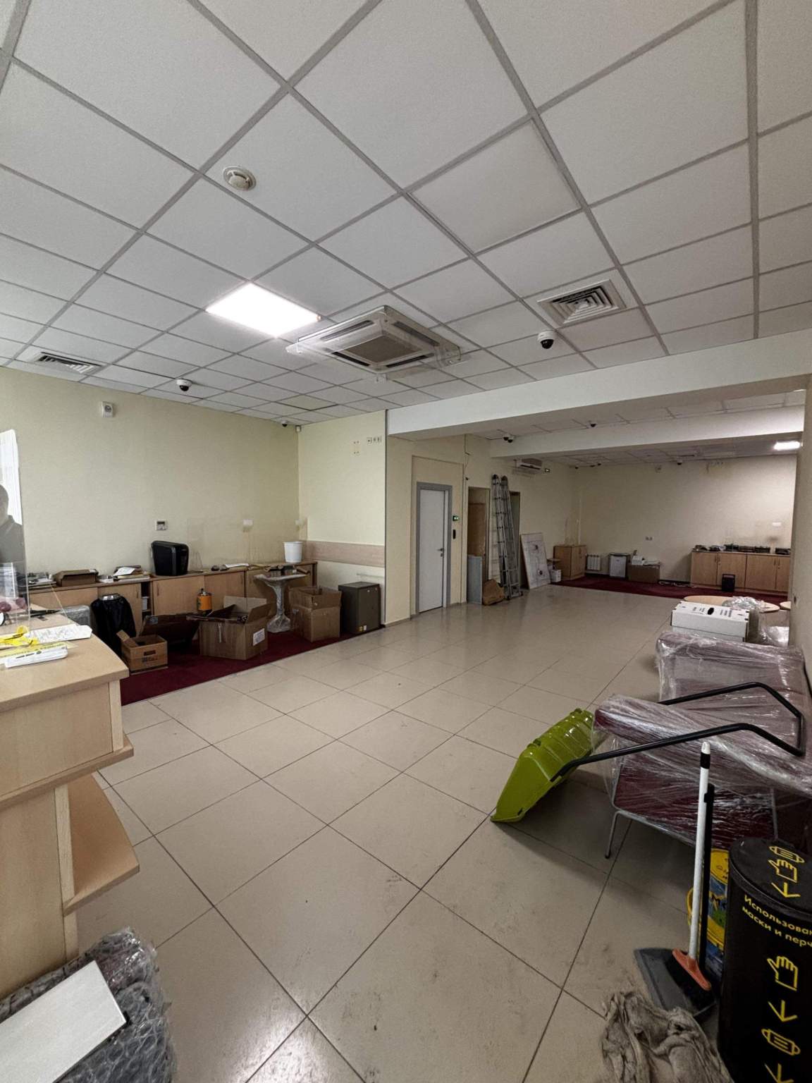 Продам торговое помещение 1107.8 м.кв.