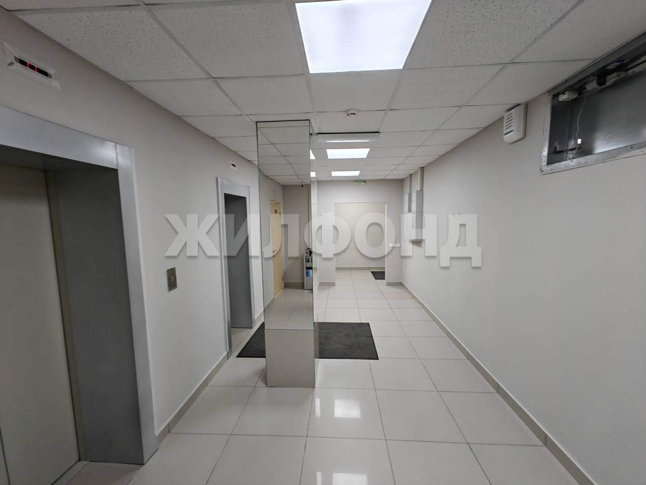 Продам офис 494 м.кв.