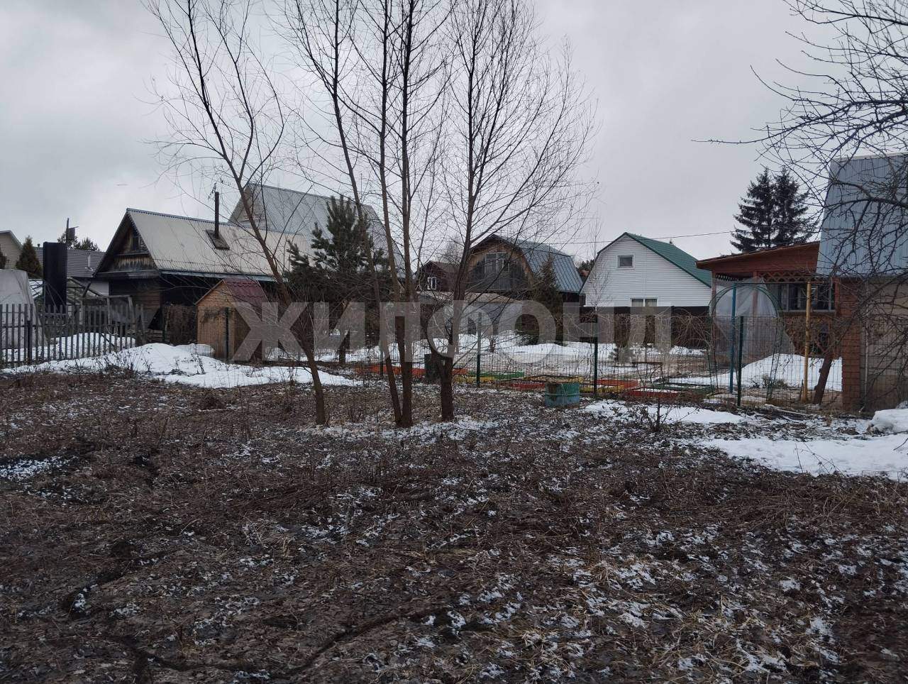 Продам земельный участок 410 м.кв.