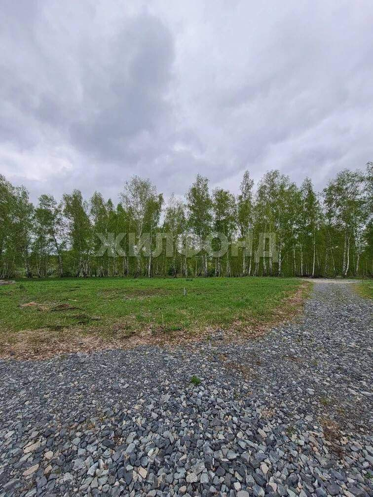 Продам земельный участок 746 м.кв.