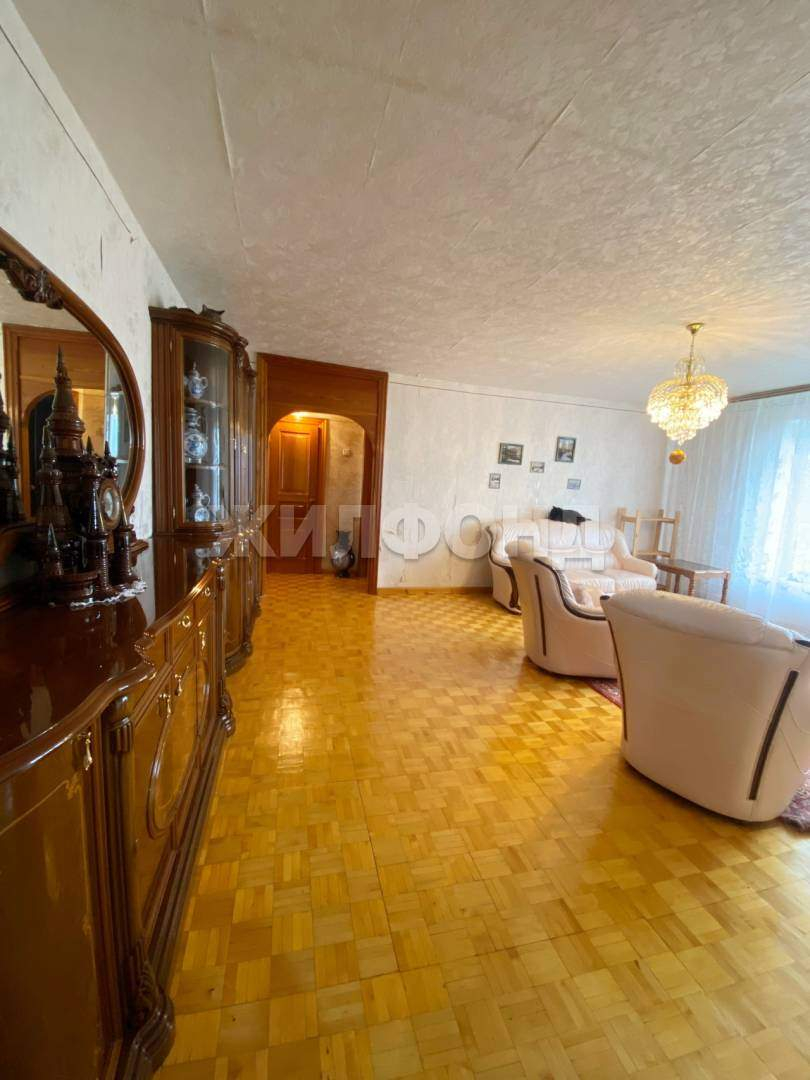 Квартира на продажу в Тольятте, Фрунзе улица, 35 фото №1