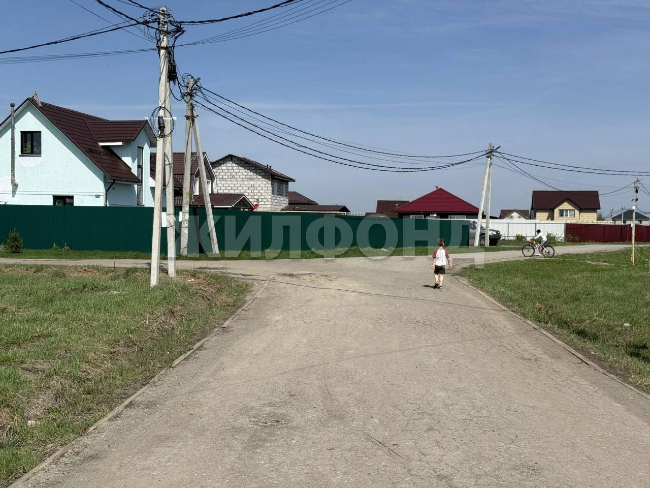 Продам земельный участок 540 м.кв.