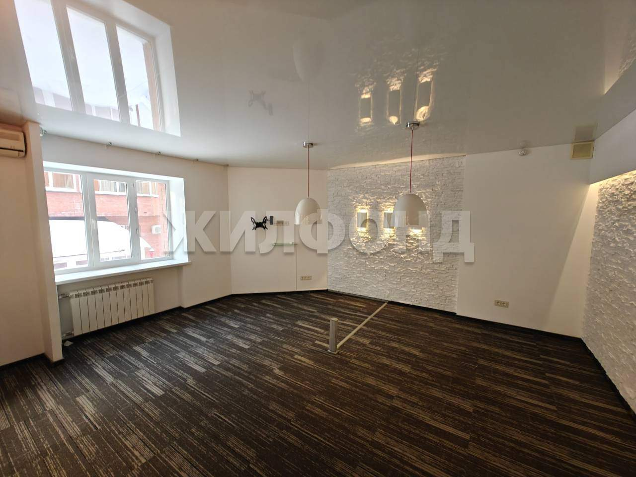 Продам офис 299 м.кв.
