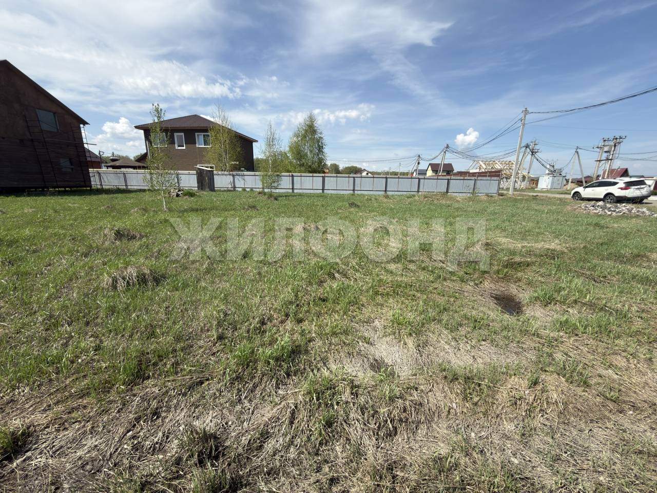 Продам земельный участок 540 м.кв.