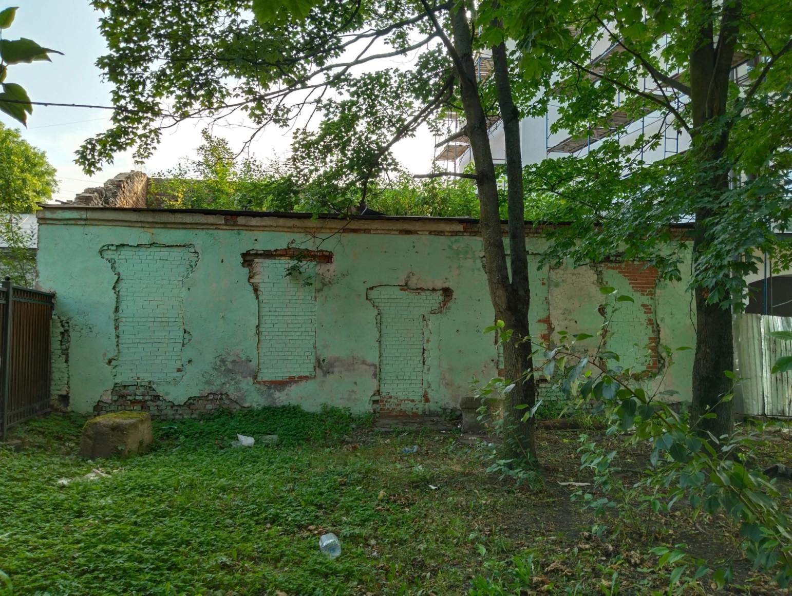 Продам торговое помещение 276.8 м.кв.