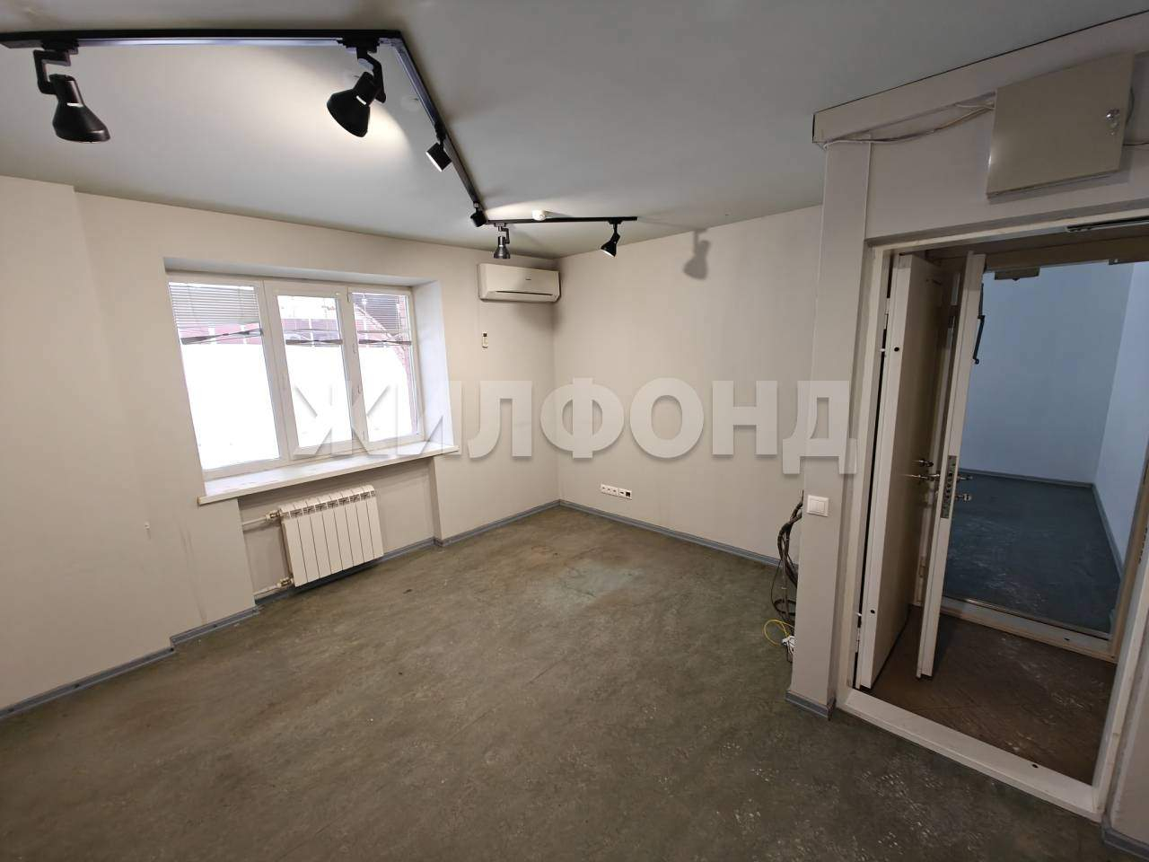 Продам офис 299 м.кв.