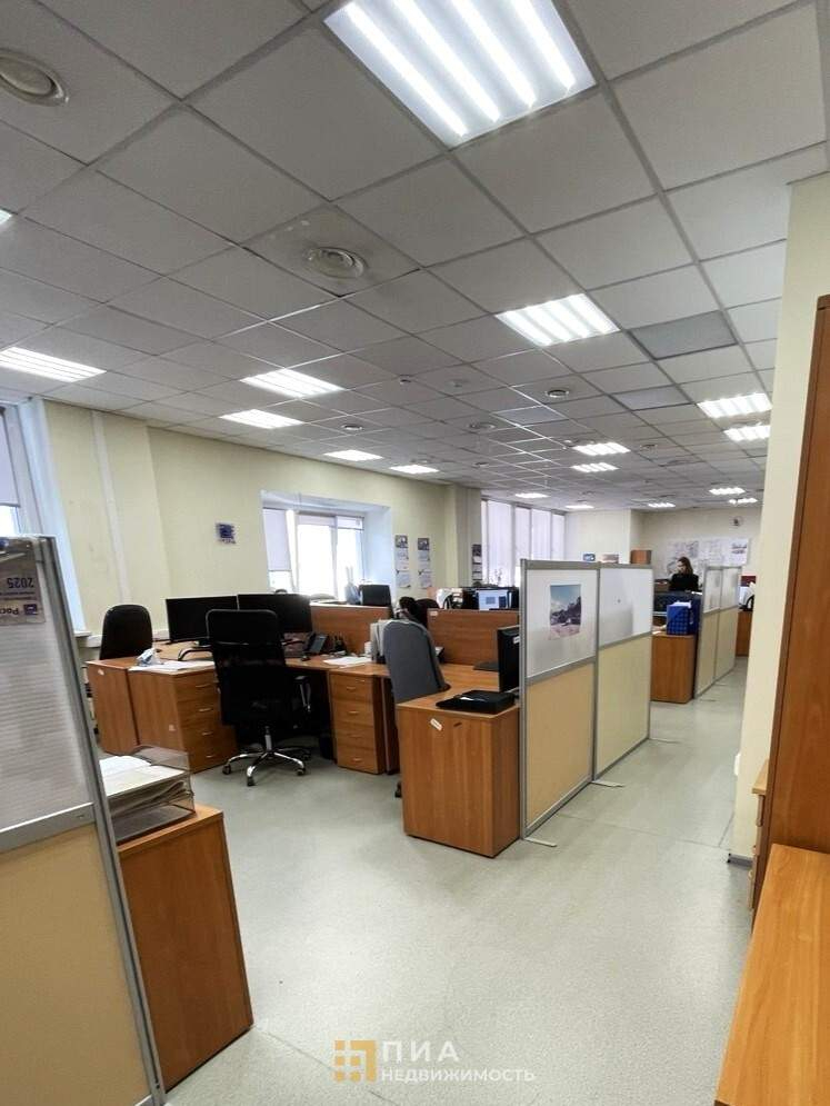 Продам офис 1231.7 м.кв.