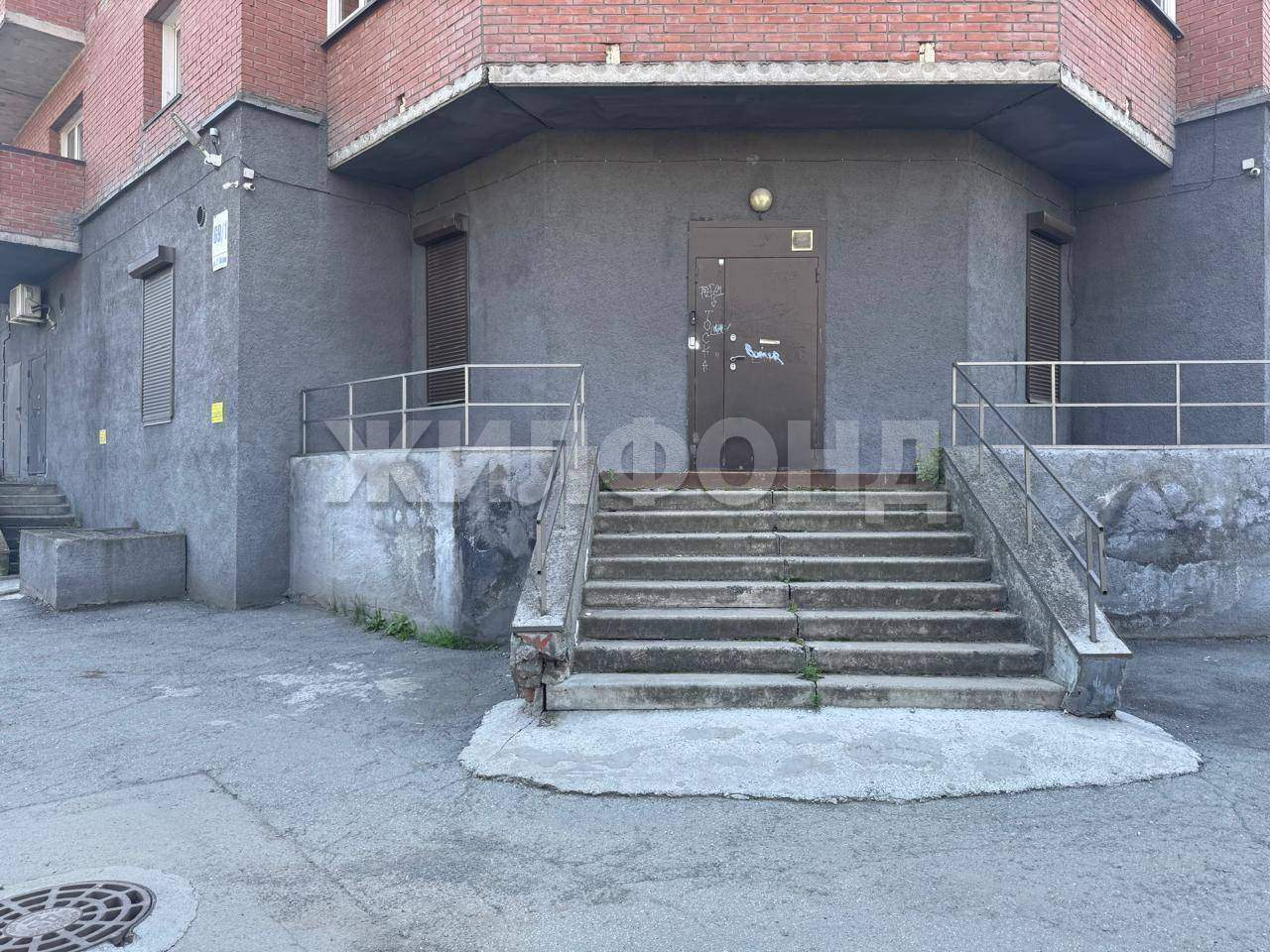 Продам помещение свободного назначения 138 м.кв.