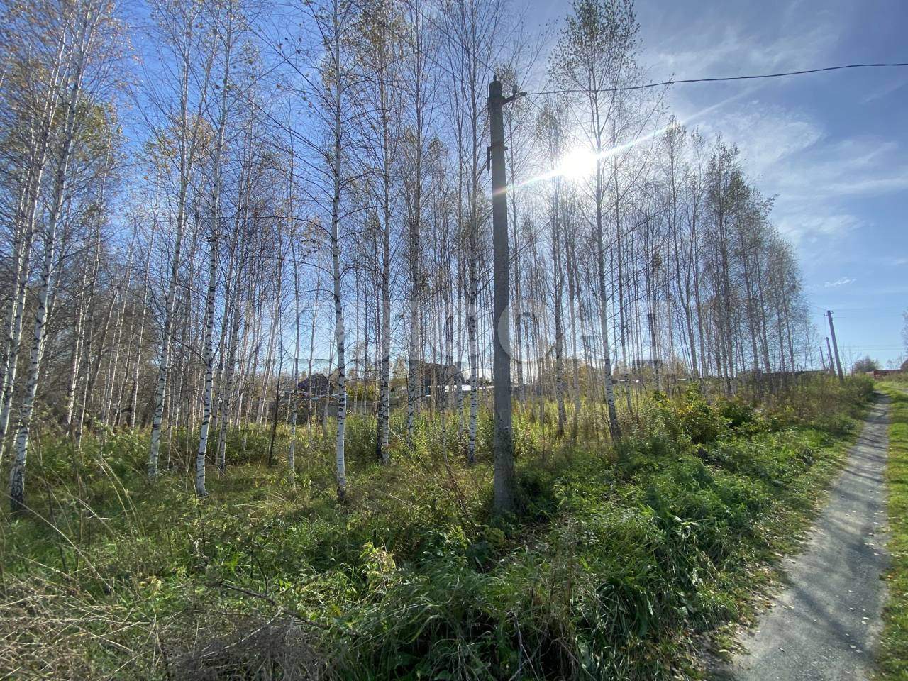 Продам земельный участок 1200 м.кв.