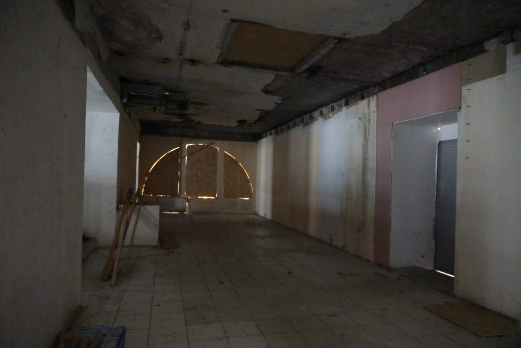 Сдам в аренду торговое помещение 1058.5 м.кв.