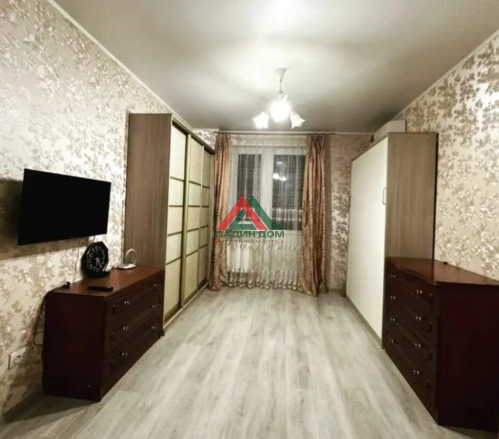 Квартира на продажу в Краснодаре, им. Петра Метальникова улица, 28