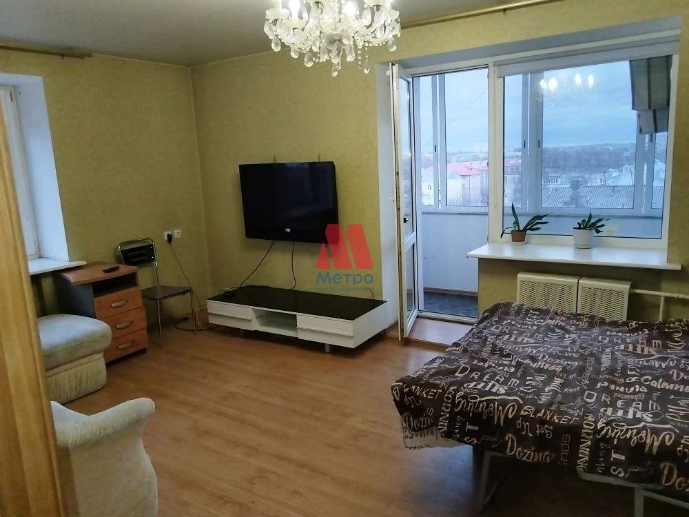 Квартира в аренду в Ярославле, Угличская улица, 3 фото №0