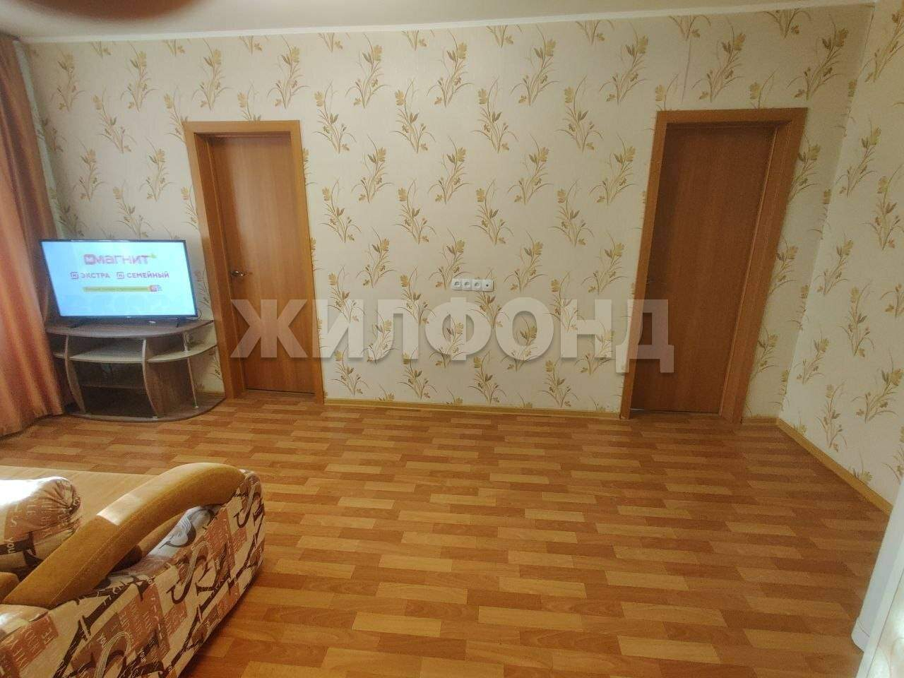 Квартира в аренду в Новосибирске, Серафимовича улица, 1/4