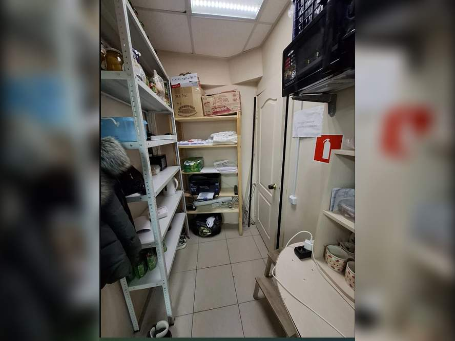 Продам магазин 42.6 м.кв.