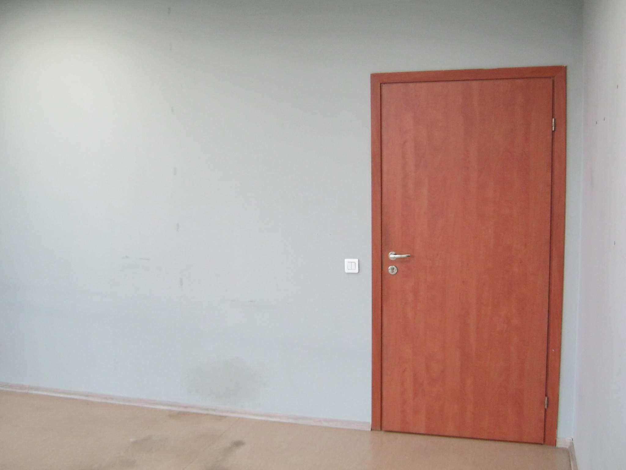 Сдам в аренду офис 19.6 м.кв.