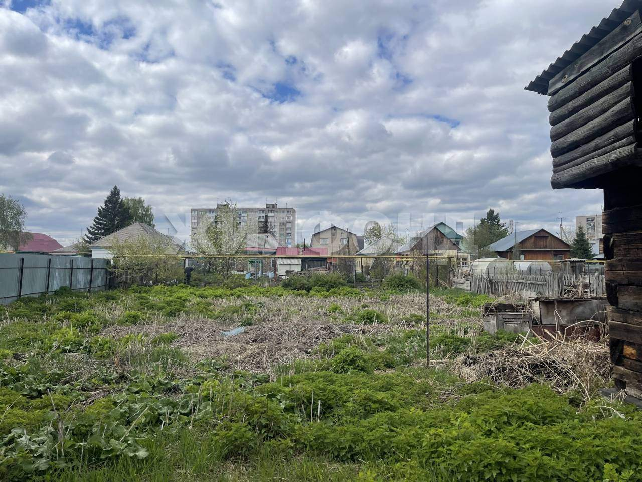 Продам земельный участок 940 м.кв.