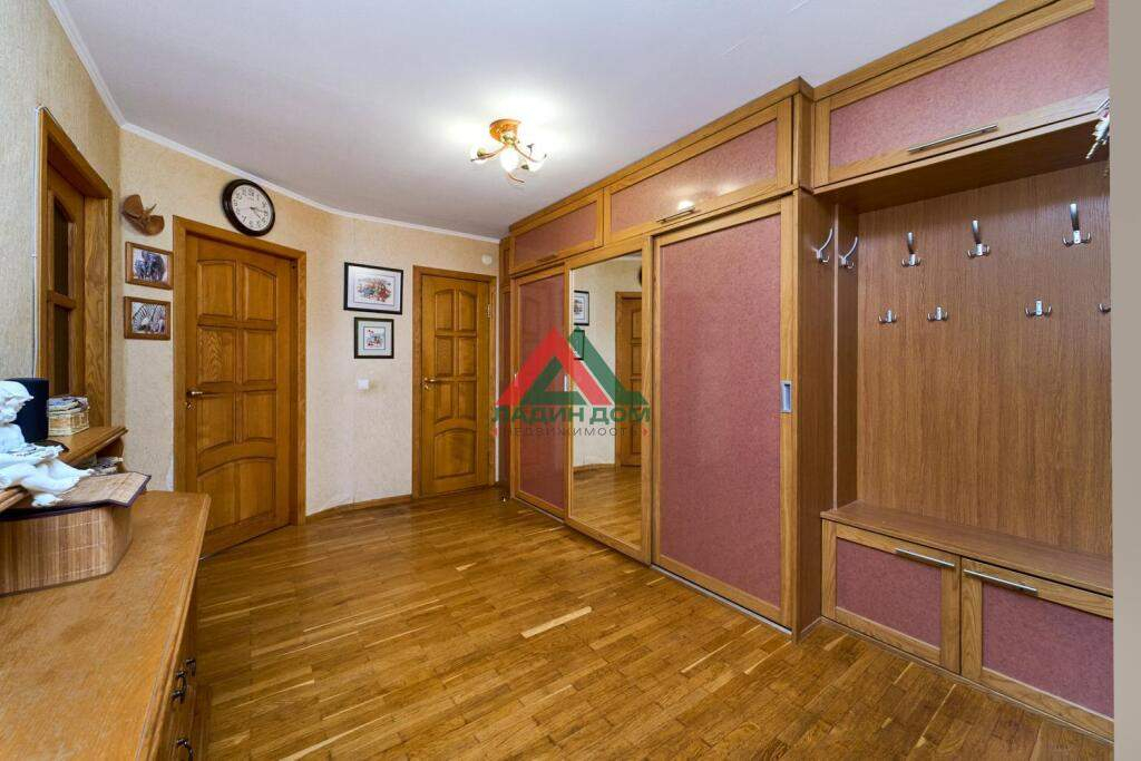 Квартира на продажу в Краснодаре, Чекистов проспект, 33