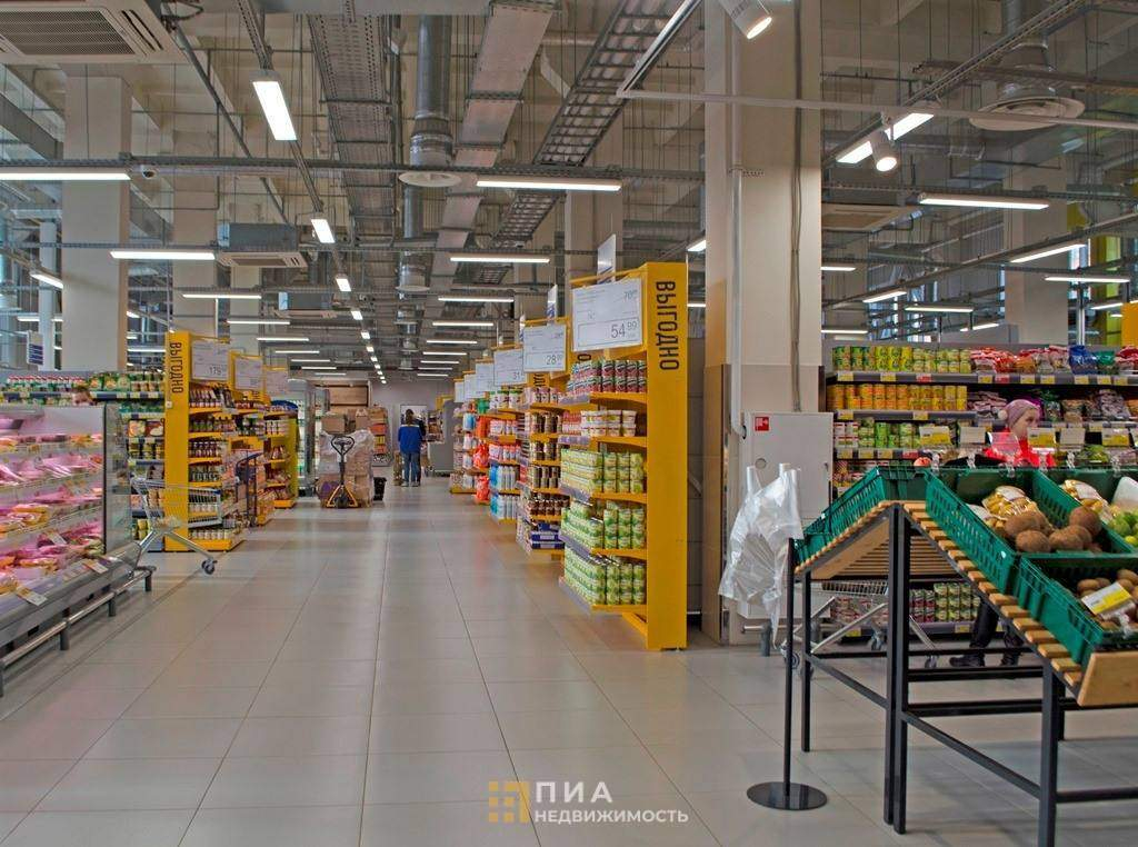 Сдам в аренду магазин 616.5 м.кв.