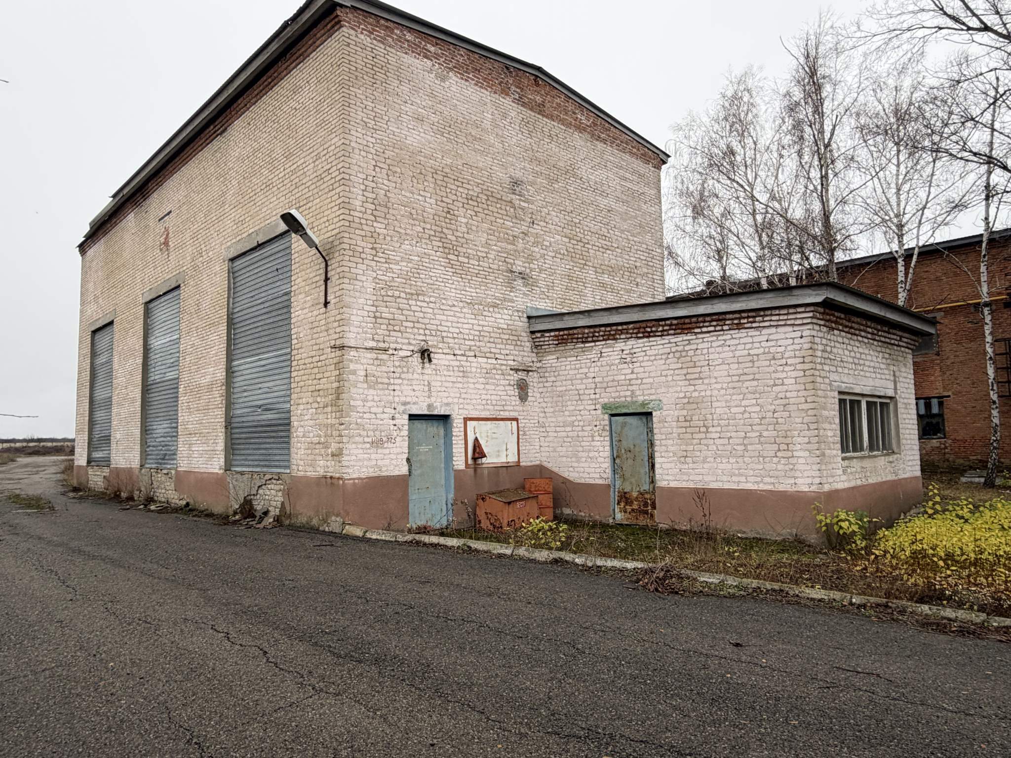 Продам торговое помещение 19505 м.кв.