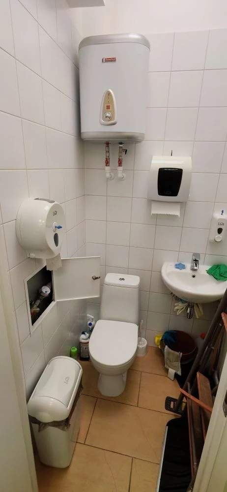 Сдам в аренду офис 47.7 м.кв.