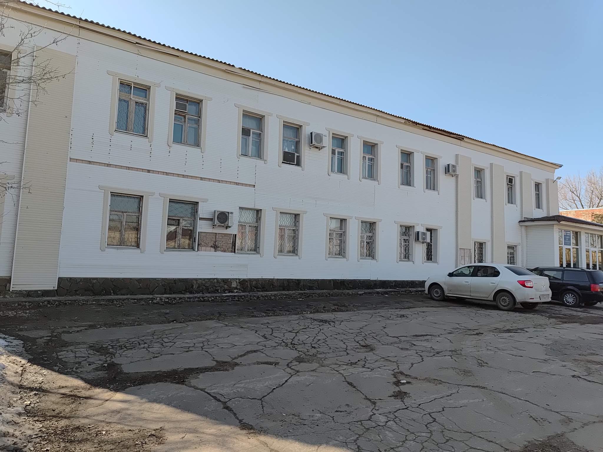 Продам торговое помещение 19505 м.кв.