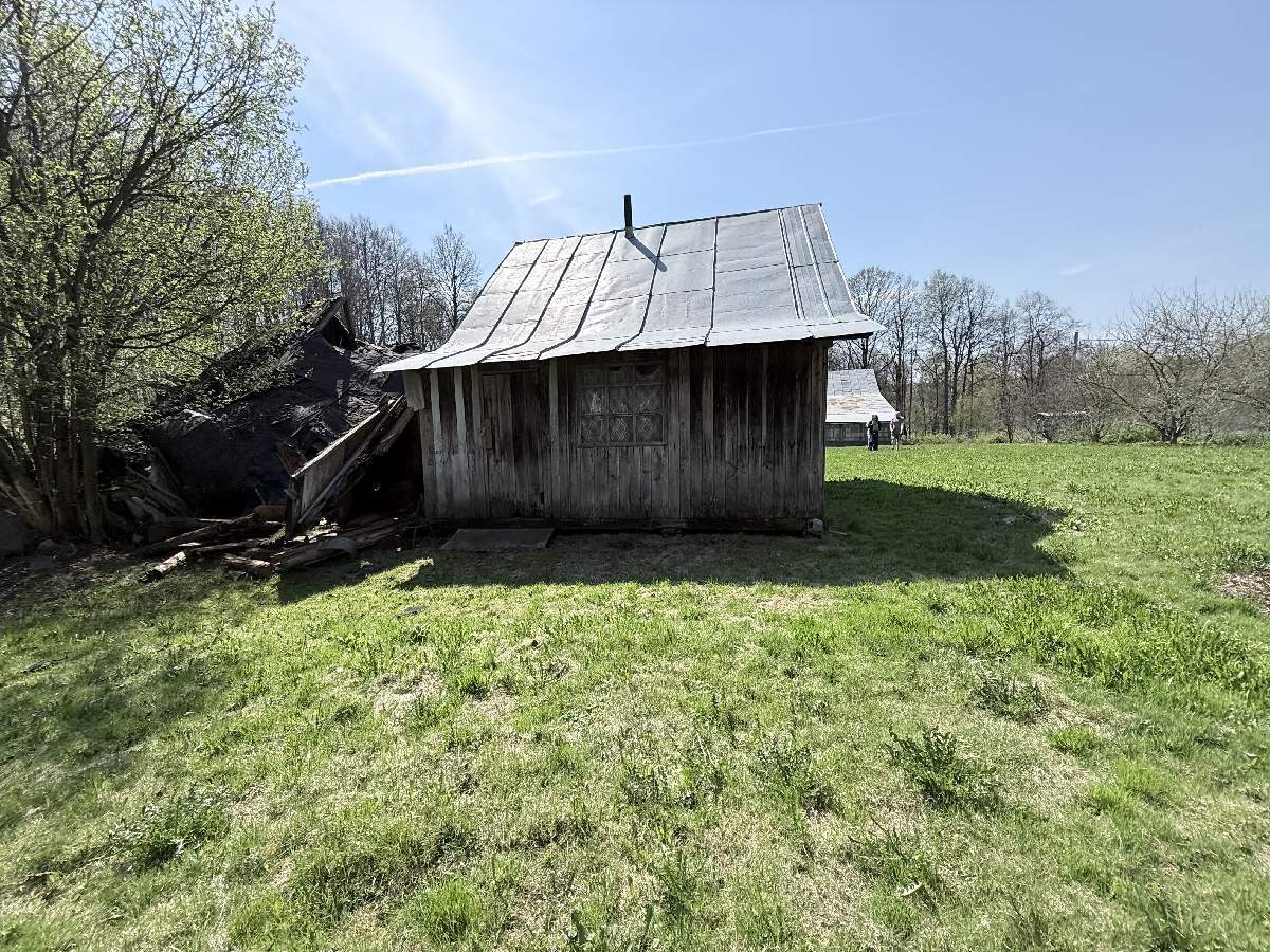 Продам земельный участок 1840 м.кв.