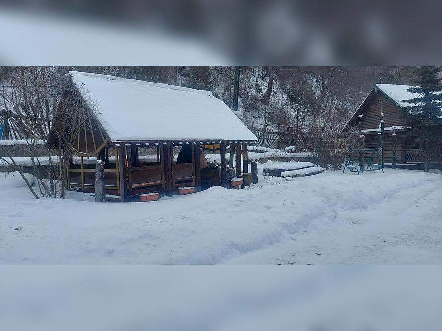 Коттедж на продажу в Листвянке, Чапаева улица, 40а фото №4