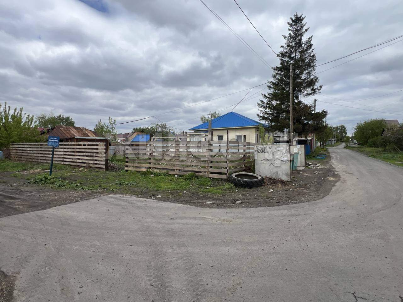 Продам земельный участок 330 м.кв.