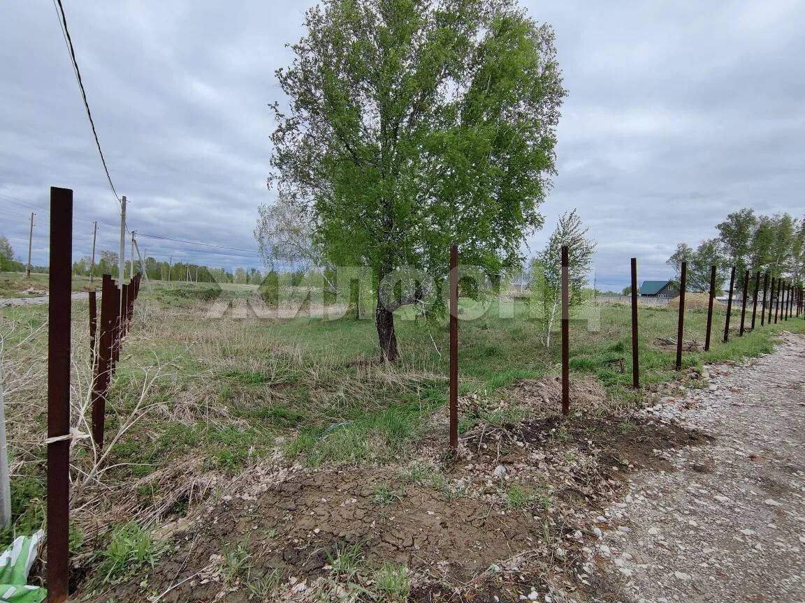 Продам земельный участок 995 м.кв.