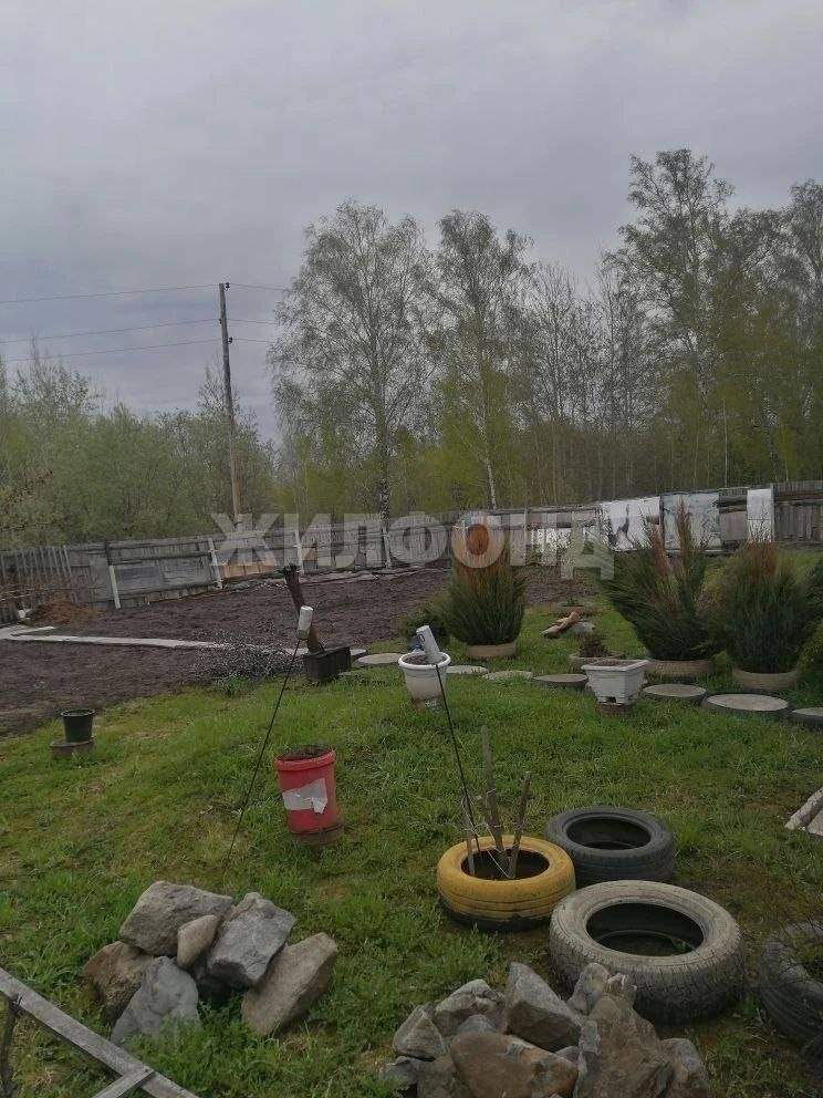 Продам земельный участок 1200 м.кв.