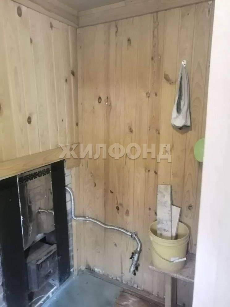 Продам земельный участок 1200 м.кв.