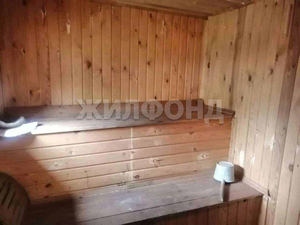 Продам земельный участок 1200 м.кв.