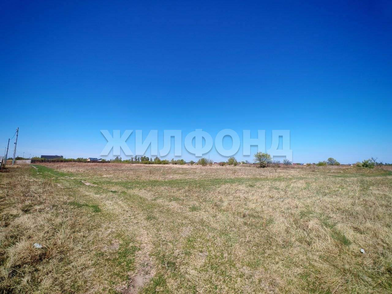 Продам земельный участок 1184 м.кв.