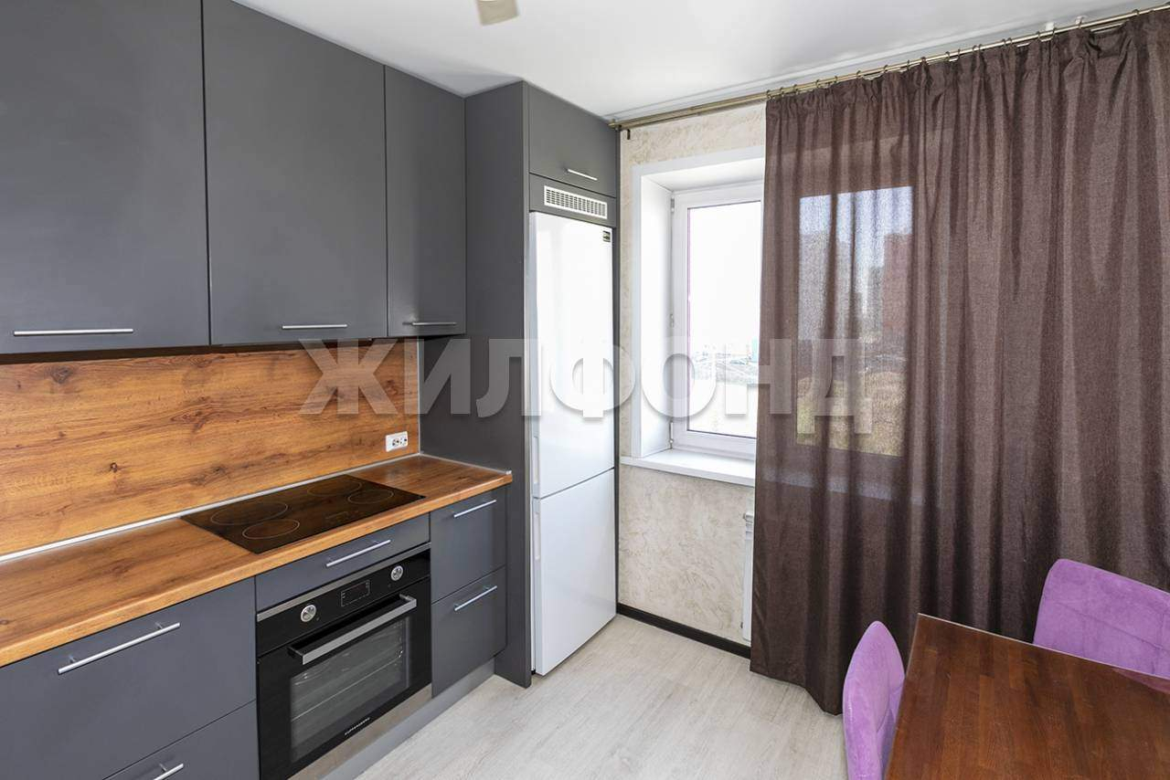 Квартира на продажу в Барнауле, Павловский тракт, 305г фото №4